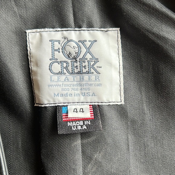 Fox creek leather motorcycle vest - Picture 3 of 6